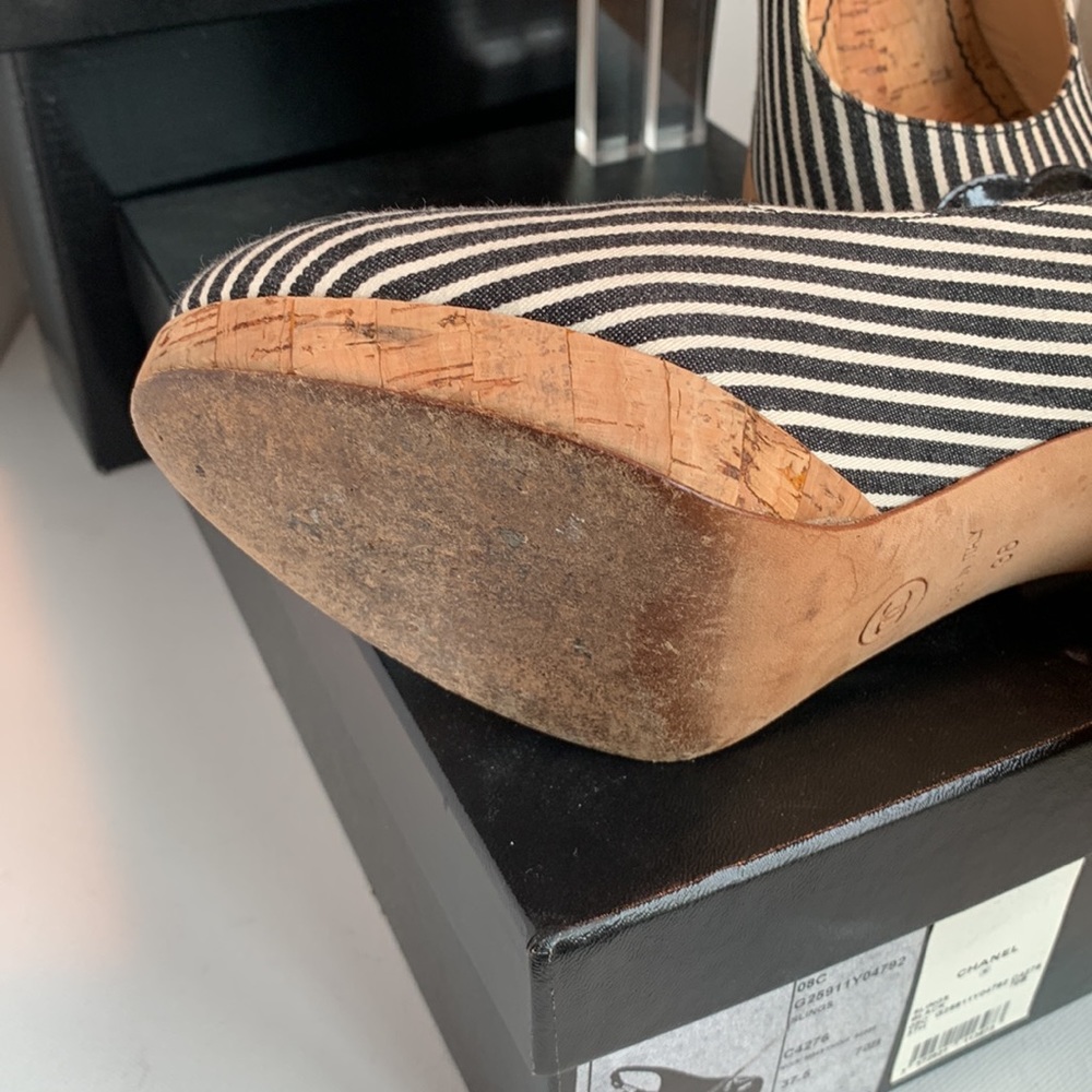 CHANEL 🖤 Black White Stripe Patent CC Logo Cork Canvas Slingback Platform Heel - Picture 7 of 16
